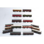 Trix 00 Gauge short metal pre and post war Coaches, including SR 12232 and 11012 (2), LNER teak (5),