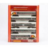 Hornby 00 Gauge APT Advanced Passenger Train Pack, comprising two Driving Trailers, Power Car '