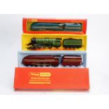 Tri-ang Hornby 00 Gauge Locomotives, R855 LNER green 4472 'Flying Scotsman', R871 LMS maroon