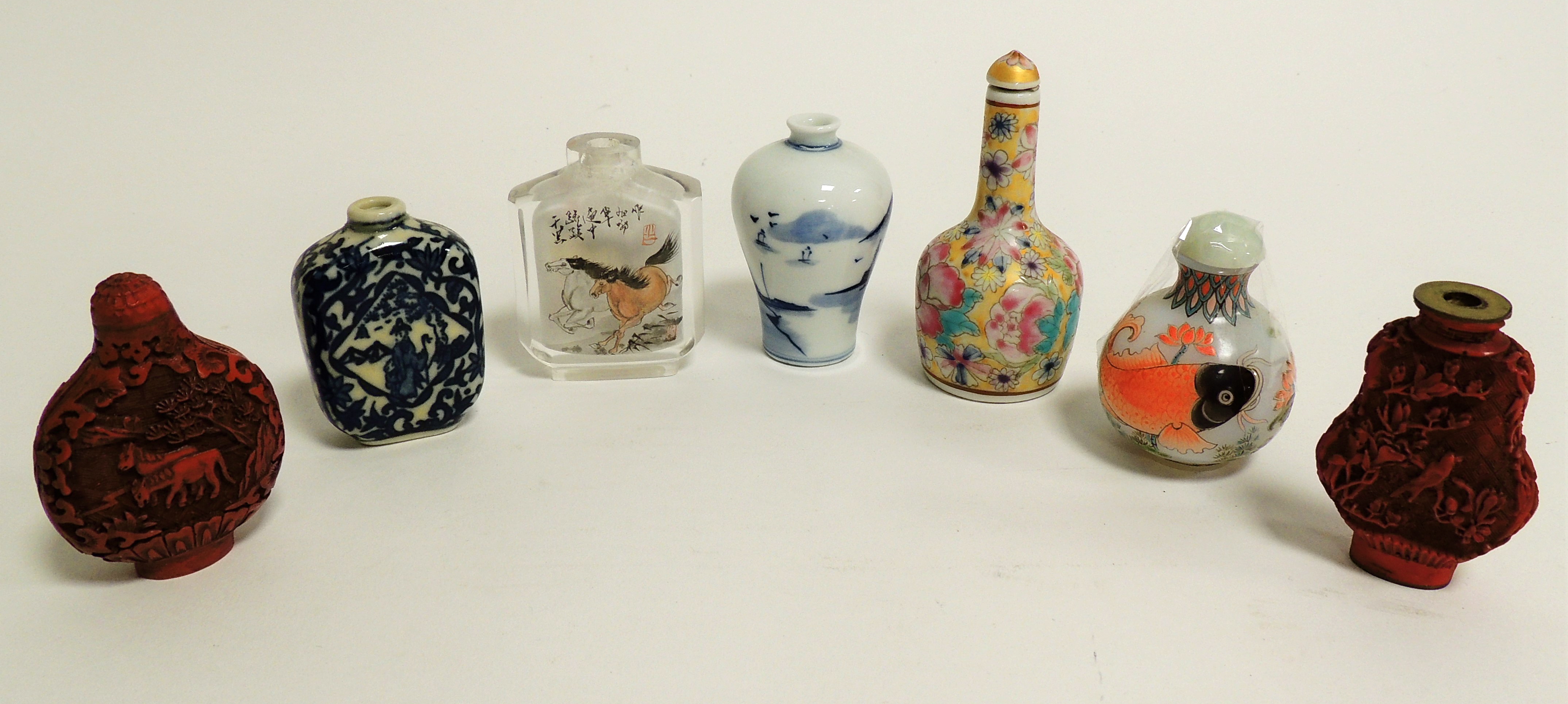 A 20th Century Chinese polychrome millefiori snuff bottle, with four characters to base, height 9cm, - Image 2 of 3