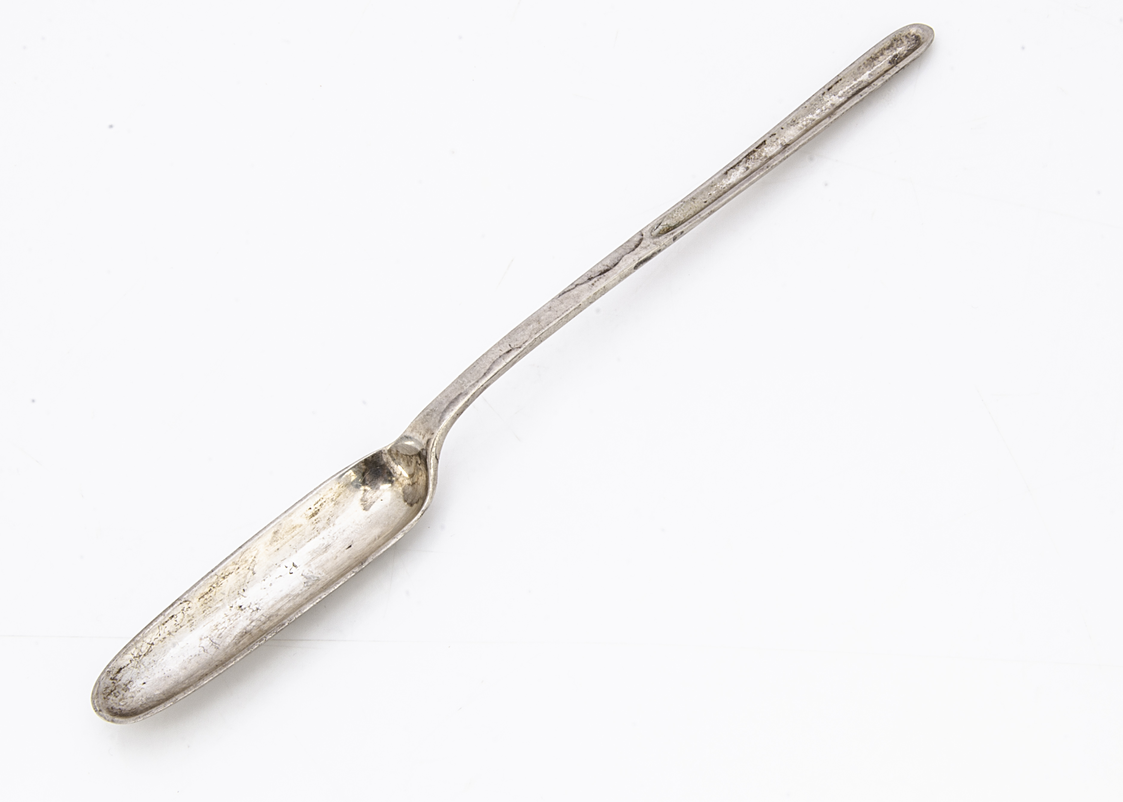 A modern silver marrow scoop by Francis Howard Ltd, Sheffield 1993, 1.45ozt and 21.5cm