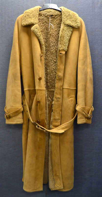 A gentleman's vintage long coat by Huc of Sweden, single breasted suede exterior with front pockets, - Image 3 of 4