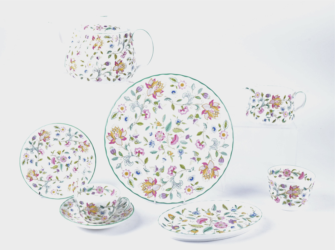 A Minton Haddon Hall pattern tea set, consisting of eight cups, eight saucers, eight side plates,