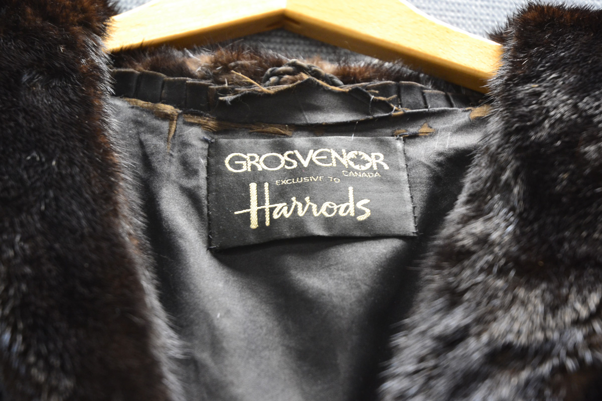 A lady's vintage mink three quarter length fur coat made exclusively for Harrods by Grosvenor of - Image 3 of 6