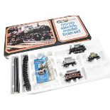 Wrenn 00 Gauge Train Set 1, comprising BR black 0-6-0 Tank 31337, three wagons (lacks Sifta Salt