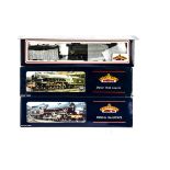 Bachmann 00 Gauge BR Steam Locomotives and Tenders, 31-712 black Class B1 61000 'Springbok', 31955