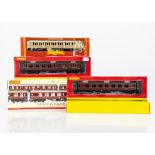 Hornby 00 Gauge BR maroon Talisman and other Coaches, R4252 Talisman BR Mk1 3-Coach Pack, in