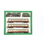 Hornby 00 Gauge Great British Trains R2031 The Bristolian Limited Edition Train Pack, comprising