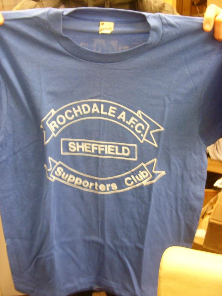 A collection of various football clothing, 3 replica players shirts, a Rochdale RFC Supporters - Image 15 of 16