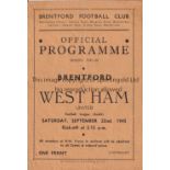 BRENTFORD / WEST HAM 4 Page programme Brentford v West Ham United 22/9/1945. Light fold. No writing.