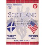 SCOTLAND - USA 52 Scotland home programme v USA, 30/4/52 at Hampden, slight fold. Generally good