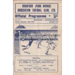 BRADFORD PA / SOUTHAMPTON Programme Bradford Park Avenue v Southampton 26/12/1947. Very slight