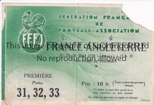 1938 ENGLAND France v England (Friendly) played 26 May 1938 at Stade Olympique de Colombes, Paris.