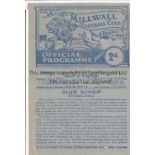 MILLWALL V CELTIC 1949 Programme for the Benefit match at Millwall 25/4/1949, slightly creased, team