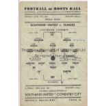 SOUTHEND UNITED V DUNDEE 1961 Single sheet programme for the Friendly at Southend 17/4/1961,