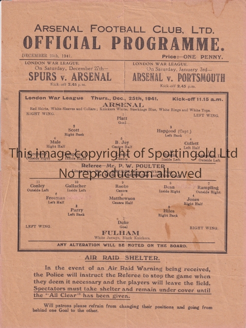 ARSENAL V FULHAM 1941 Single sheet programme for the Arsenal home London War League match 25/12/