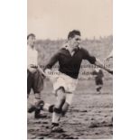 MICHAEL FENTON / MIDDLESBROUGH A black & white action photo postcard of the Boro player from 1932-