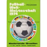 1974 WORLD CUP GERMANY Programme Holland v Brazil 3/7/74 in Dortmund. Light green cover. Good