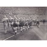 NEWCASTLE UNITED V MANCHESTER CITY / 1955 FA CUP FINAL Original B/W 12" x 9" Photo of both teams