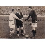 CARDIFF CITY V ARSENAL 1927 Original B/W Western Mail photograph showing the captains, Billy Hardy