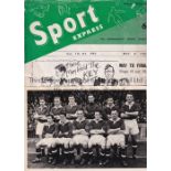 MANCHESTER UNITED 1957 An 8.5" X 6.5" B/W press team group photo issued by the Daily Express and the