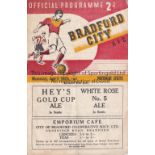 BRADFORD CITY V DEUNFERMLINE ATHLETIC 1951 Programme for the Friendly at Bradford 16/4/1951,