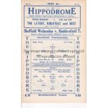 SHEFFIELD WEDNESDAY V HUDDERSFIELD TOWN 1931 Programme for the League match at Sheffield 1/1/1931,