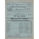 WEST HAM UNITED V BRADFORD PARK AVENUE 1937 Programme for the League match at West Ham 4/9/1937,