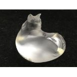 A boxed Lalique glass ornament of a cat, approx he