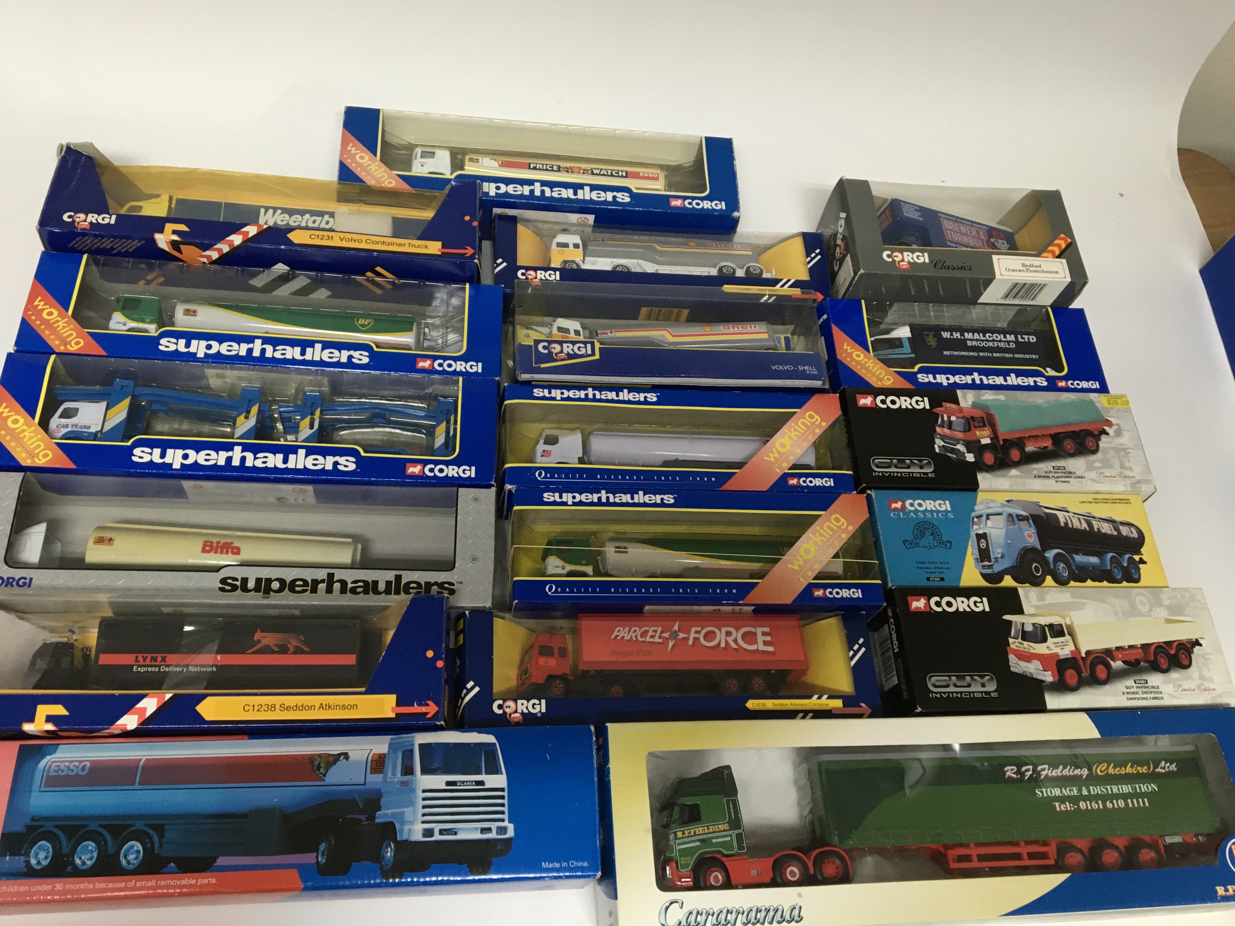 Corgi toys, boxed die cast vehicles including Lorr