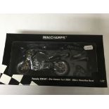 Minichamps, 1:12 scale, Valentino Rossi, Yamaha YZ
