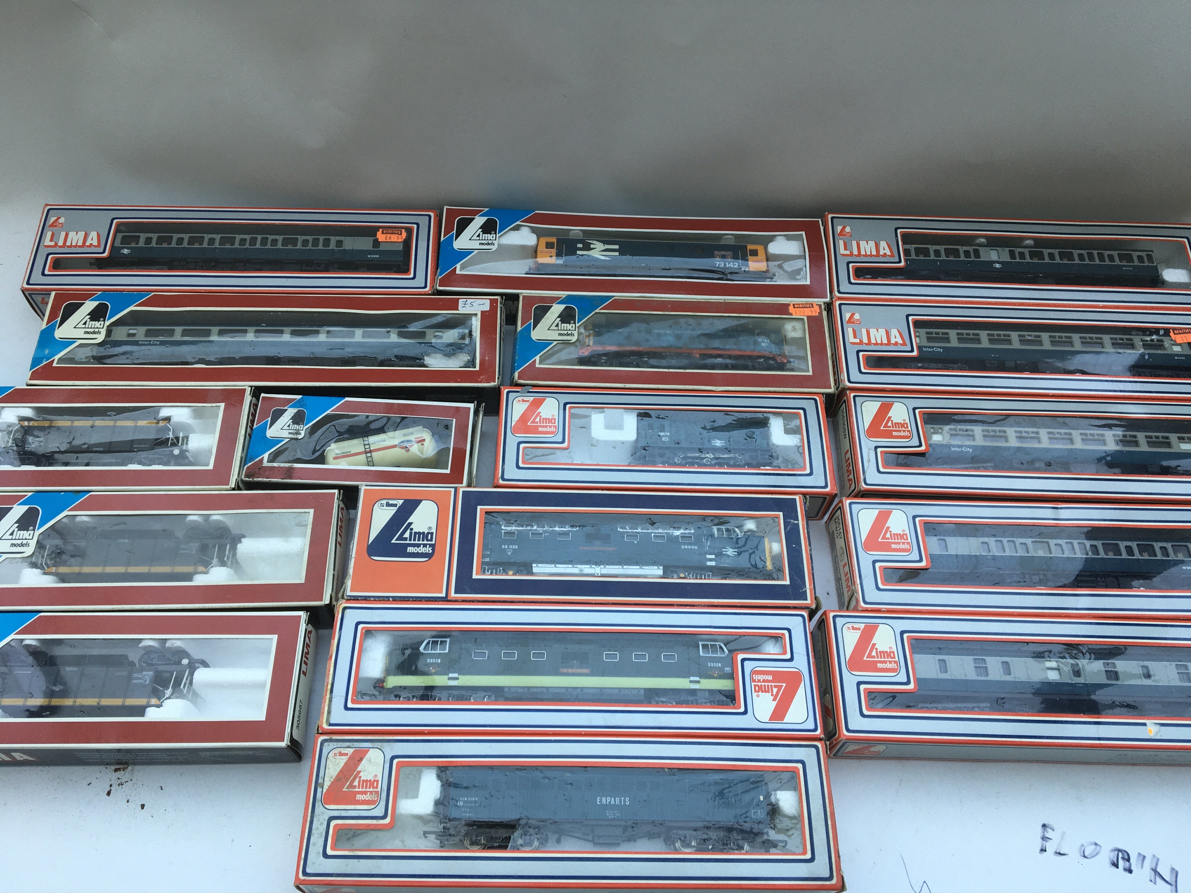 Lima model railways, a collection of boxed OO scal