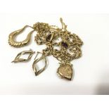 A quantity of 9ct gold jewellery odds.Approx 18g