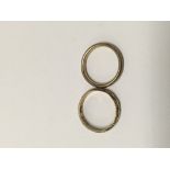 Two 9 ct gold rings 5 grams approx