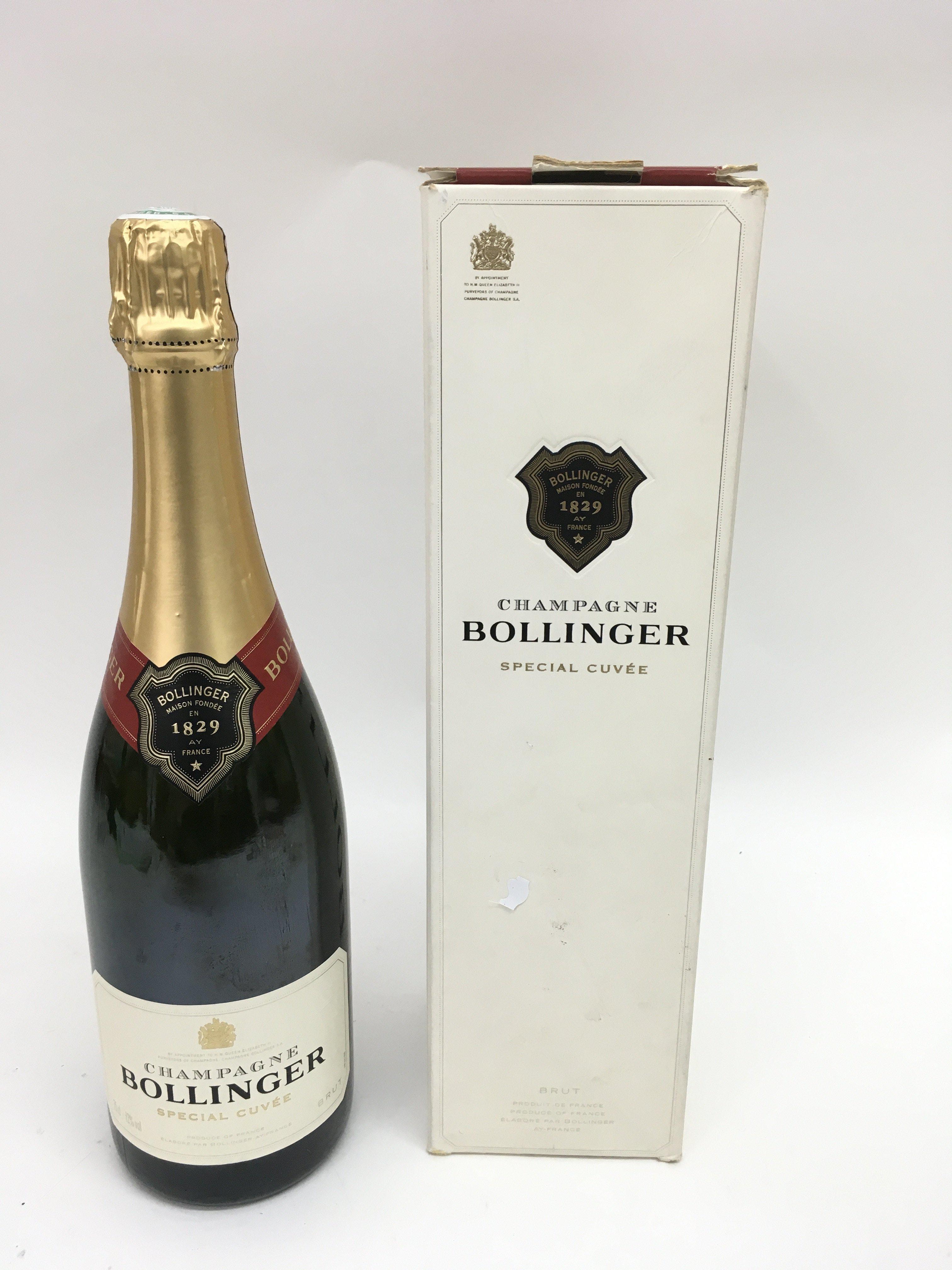 A boxed bottle of Champagne Bollinger - NO RESERVE