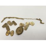A bag of 9ct gold odds including cufflinks.Approx 18.5g
