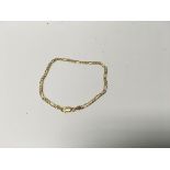 A gold link bracelet 2.5 grams approx