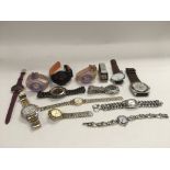 A bag of various watches, approx 14.