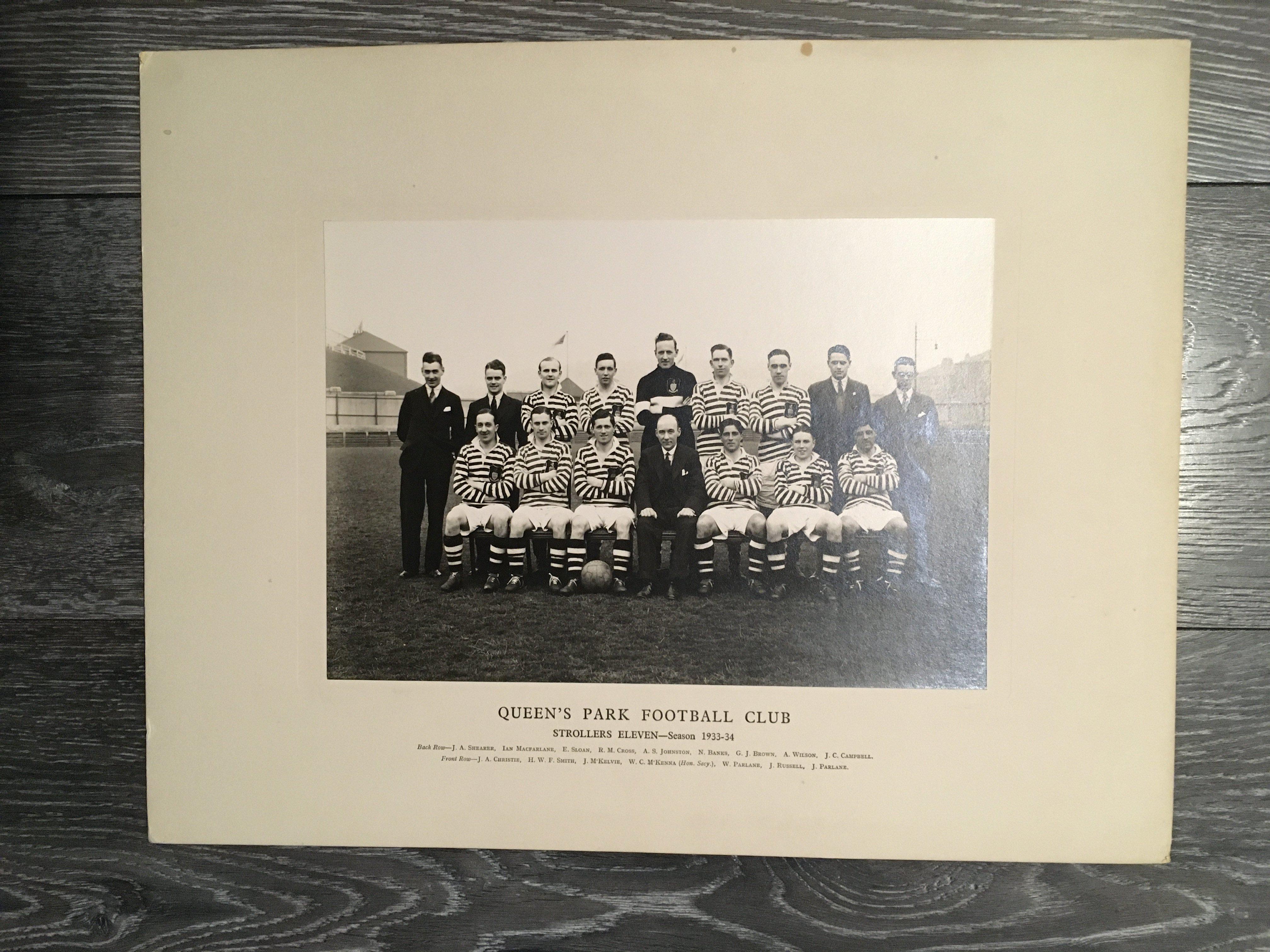 Queens Park 1930s Original Mounted Football Team Groups: Original excellent condition photos mounted