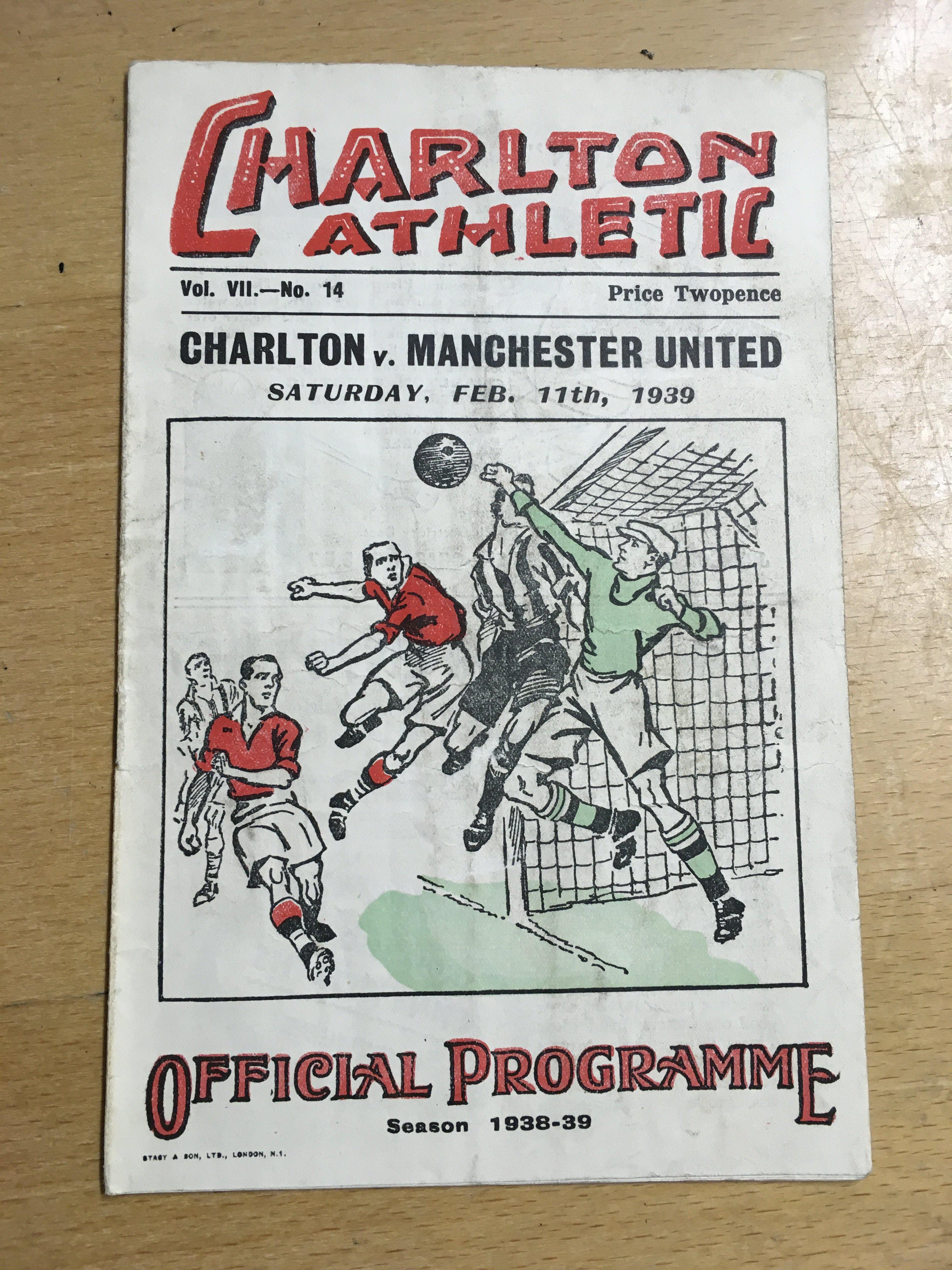 38/39 Charlton v Manchester United Football Programme: Good condition with no team changes. Dated 11