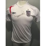 Frank Lampard Signed England Football Shirt: White mens size 2006 England home replica shirt