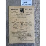 58/59 Bradford City v Manchester United Youth Cup Football Programme: Single sheet from the 1st