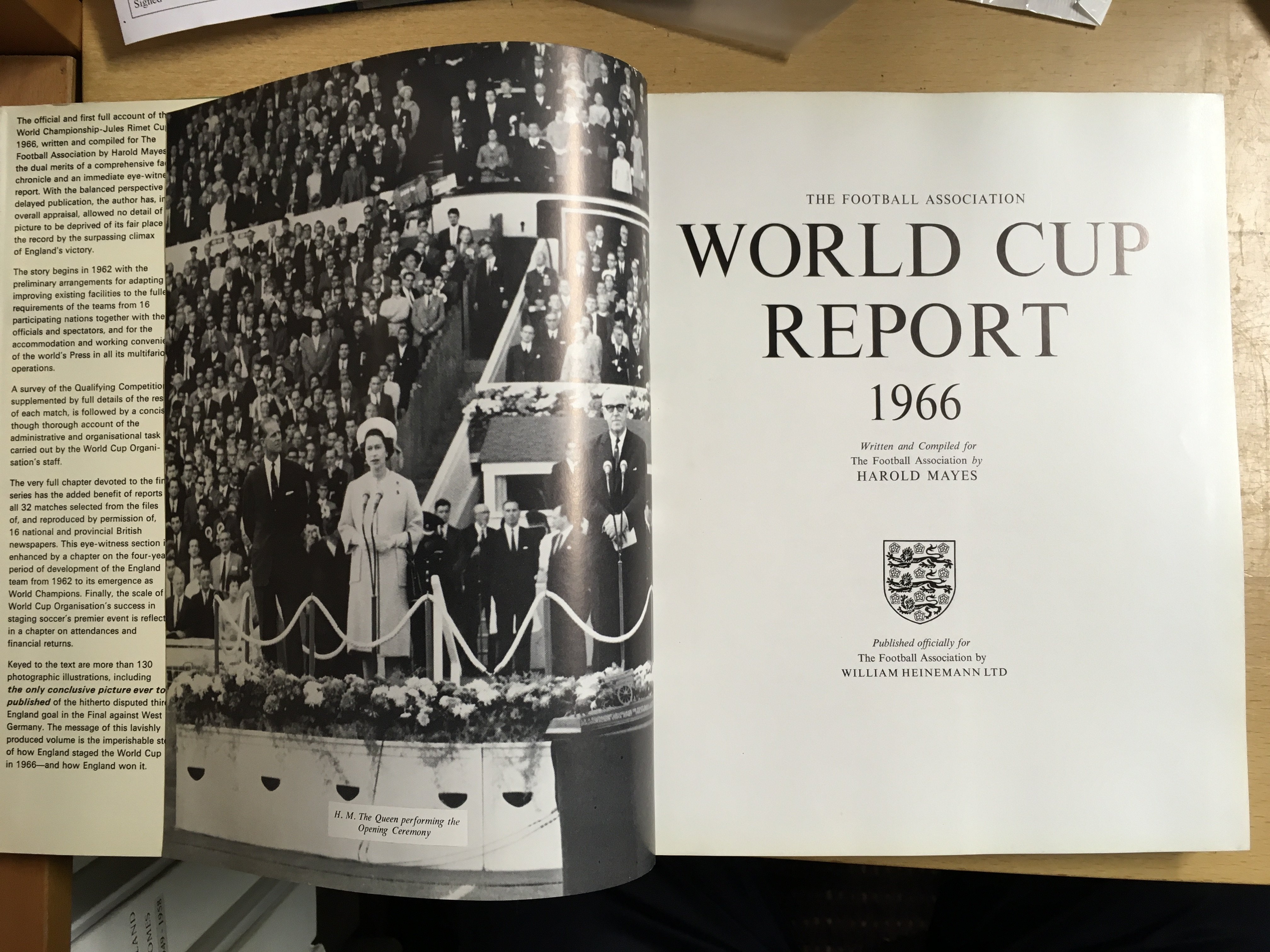 1966 World Cup Report Football Book: Harder to obtain book by Heinemann produced for the Football - Image 2 of 3