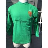 Harry Gregg Signed Manchester United 1958 FA Cup Final Shirt: Adult size green goalkeepers replica
