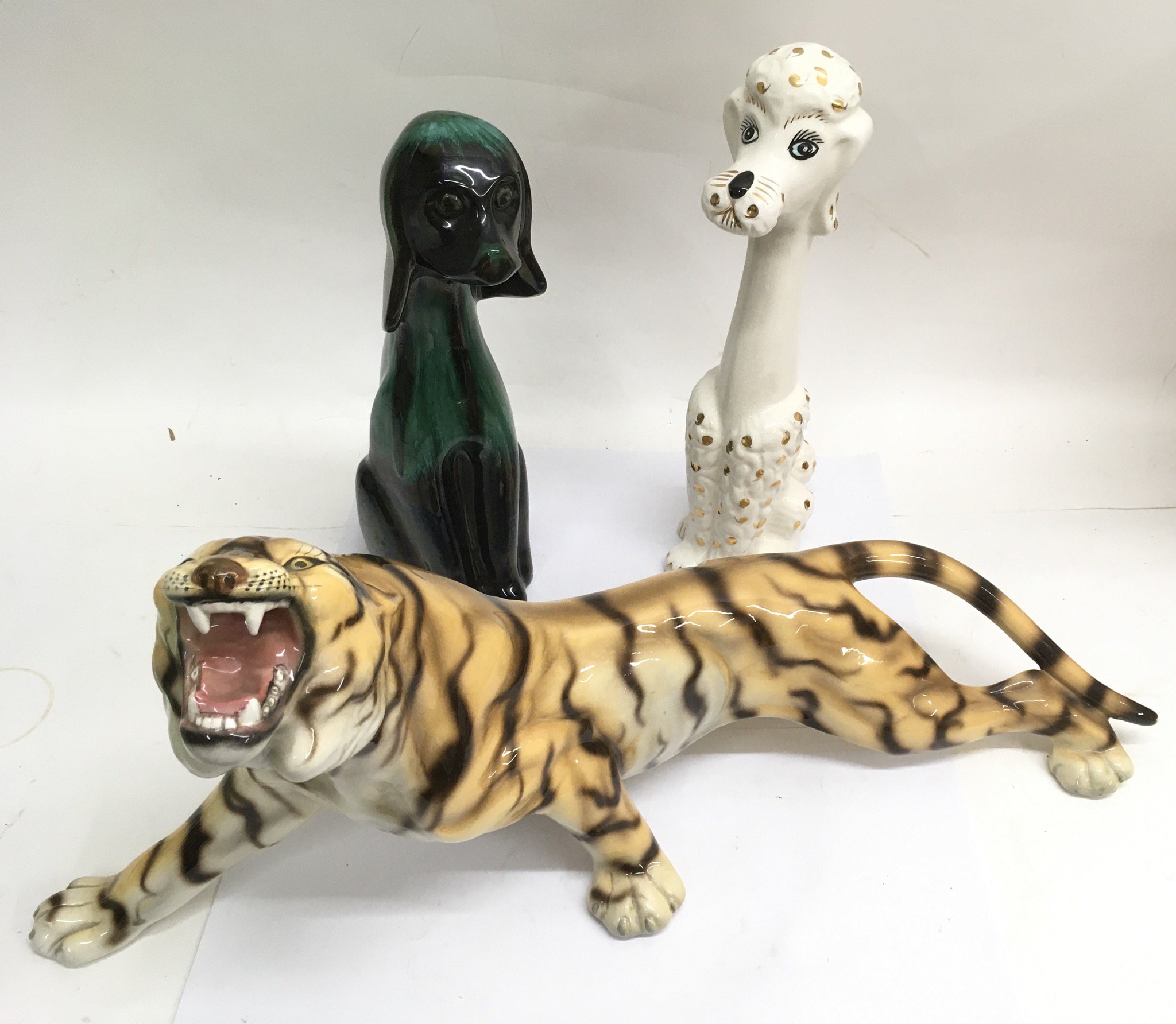 A large 1960's Italian ceramic cheetah and similar era dog and cat - NO RESERVE