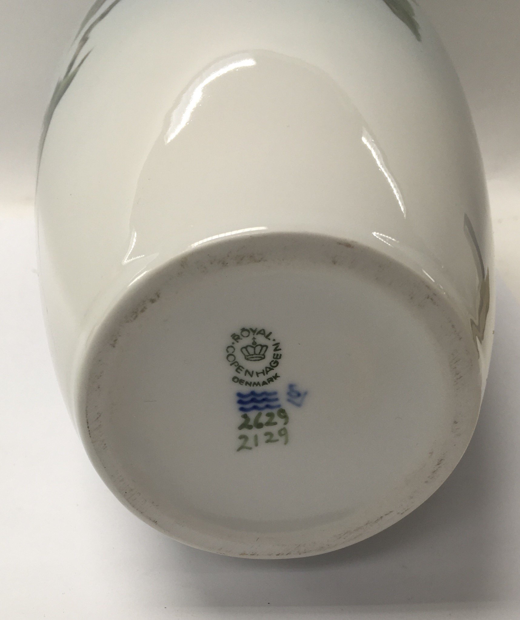 A Royal Copenhagen porcelain vase, h 29cm - NO RESERVE - Image 2 of 2