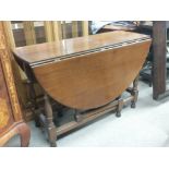 A large oak gate leg table - NO RESERVE