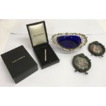 A boxed Theo Fennell propelling pencil, pierced silver plated dish and small photo frames - NO