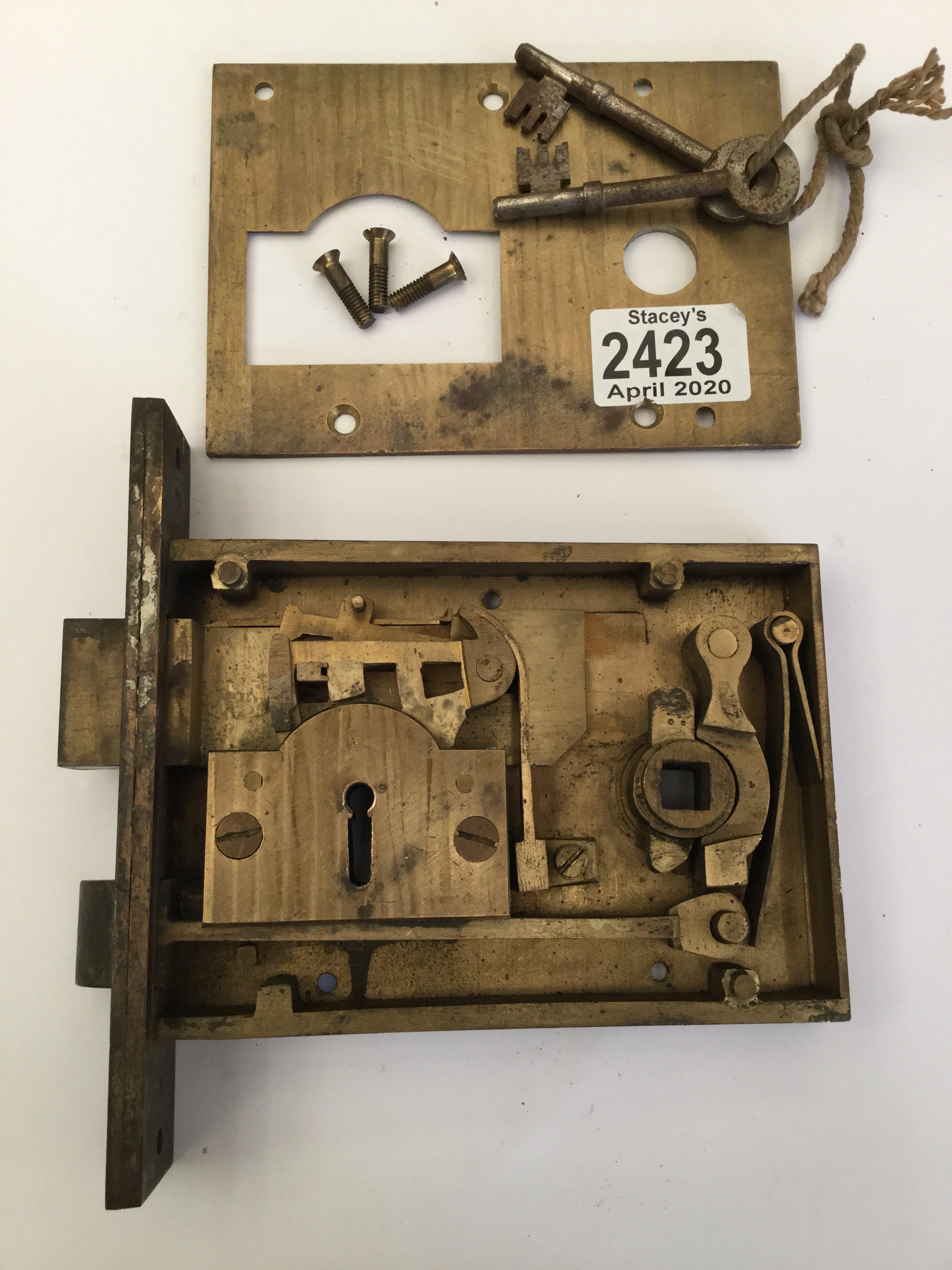 A George V Chubb Detector Mortice sash lock serial number 1700652( date 3rd November 1983) This lock - Image 2 of 2