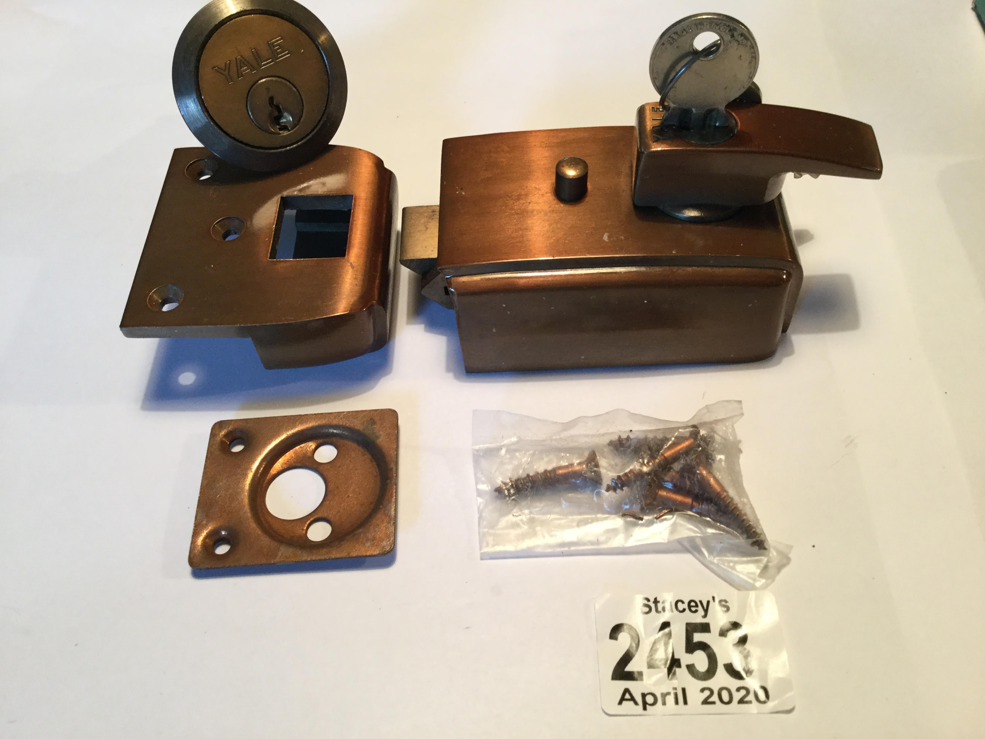 An Original 1960s Yale No 1 deadlock night latch complete as new this is now an obsolete out of - Image 2 of 3